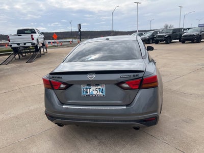 2022 Nissan Altima 2.5 SR