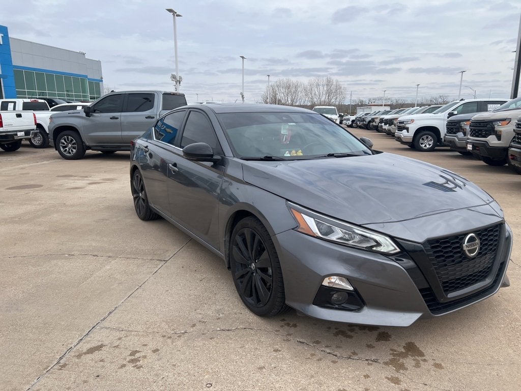 2022 Nissan Altima 2.5 SR