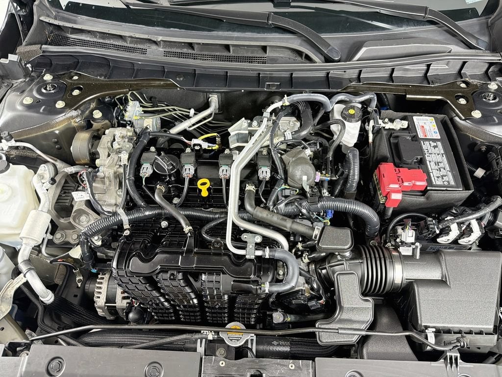 2025 Nissan Altima SR