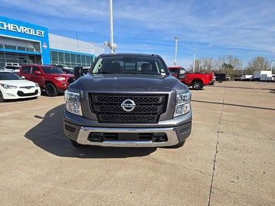 2020 Nissan Titan SV
