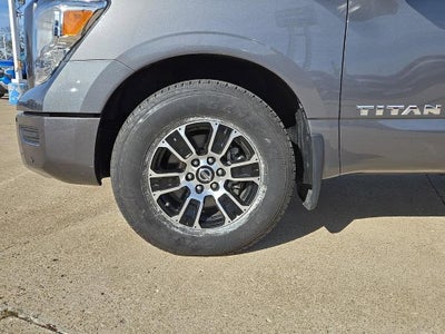 2020 Nissan Titan SV