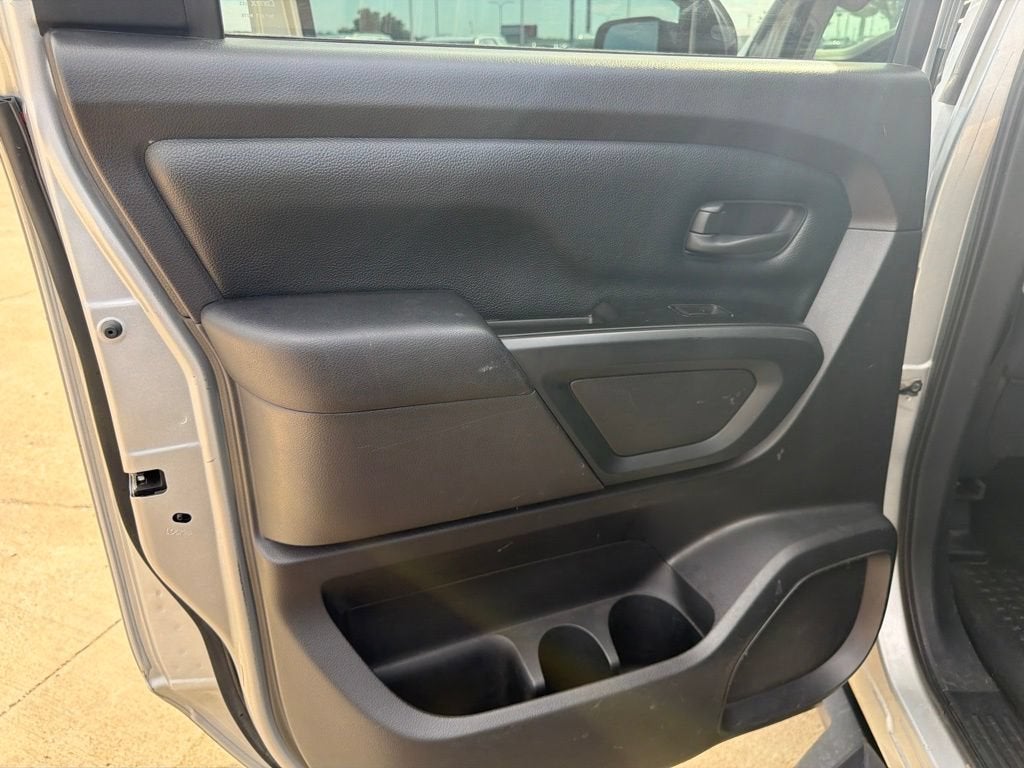 2017 Nissan Titan XD S