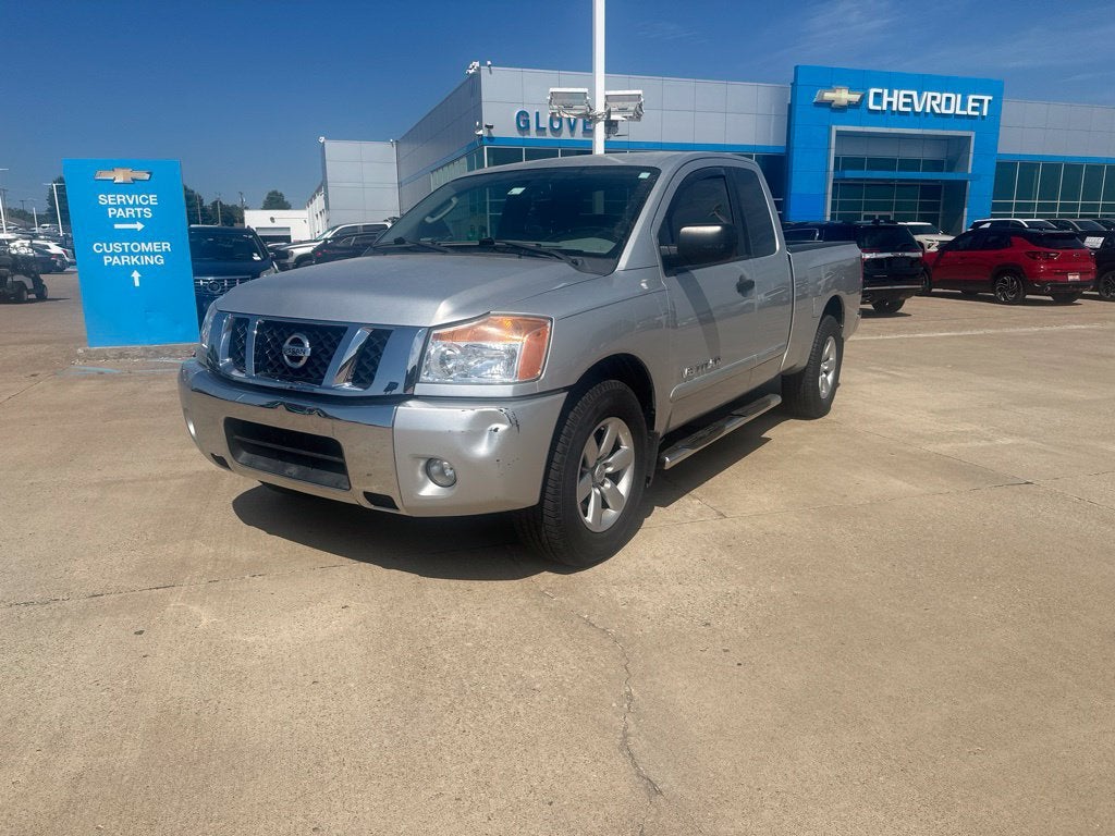 2011 Nissan Titan SV