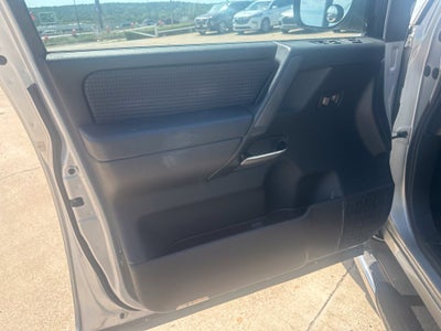 2011 Nissan Titan SV