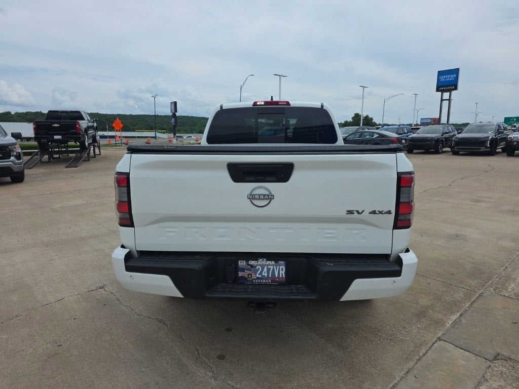 2024 Nissan Frontier SV
