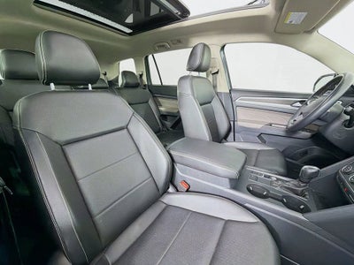 2021 Volkswagen Atlas 3.6L V6 SE w/Technology