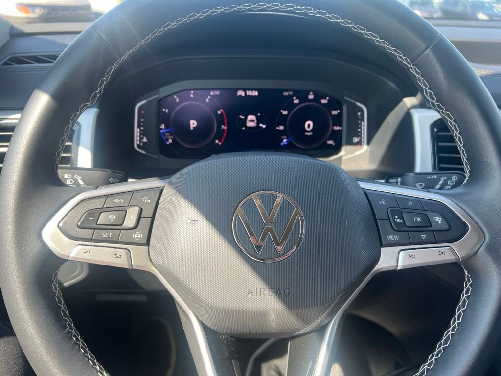 2022 Volkswagen Atlas 2.0T SE w/Technology