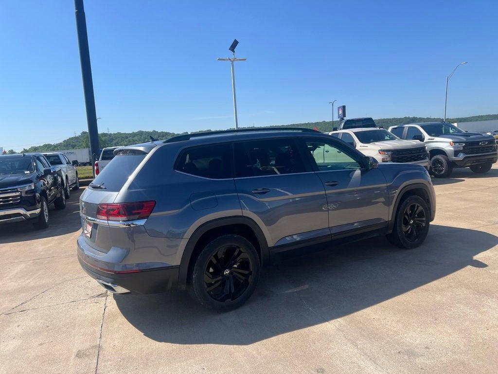 2022 Volkswagen Atlas 2.0T SE w/Technology