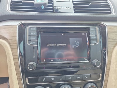 2018 Volkswagen Passat 2.0T SE