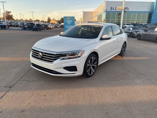 2022 Volkswagen Passat 2.0T SE