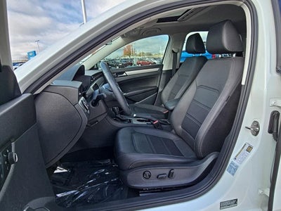 2022 Volkswagen Passat 2.0T SE