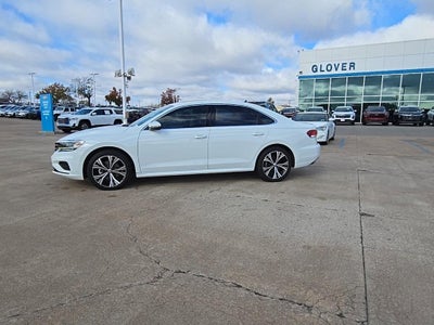 2022 Volkswagen Passat 2.0T SE