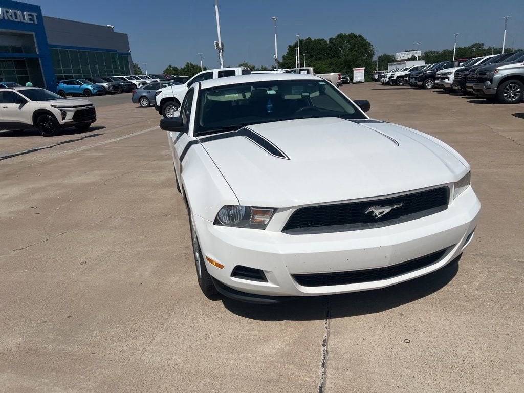 2011 Ford Mustang V6