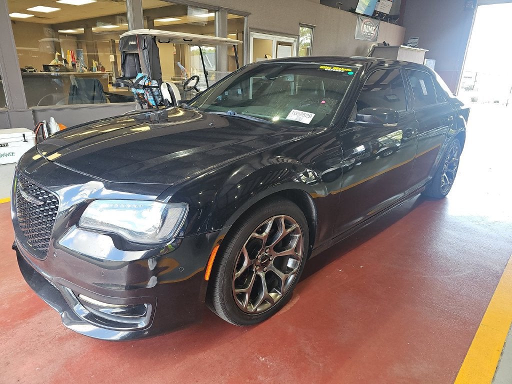 2018 Chrysler 300