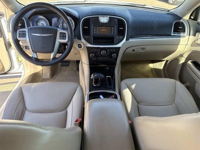 2012 Chrysler 300 Limited