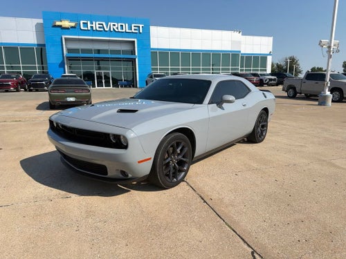 2021 Dodge Challenger SXT
