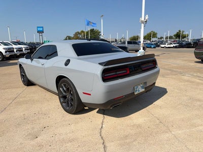 2021 Dodge Challenger SXT