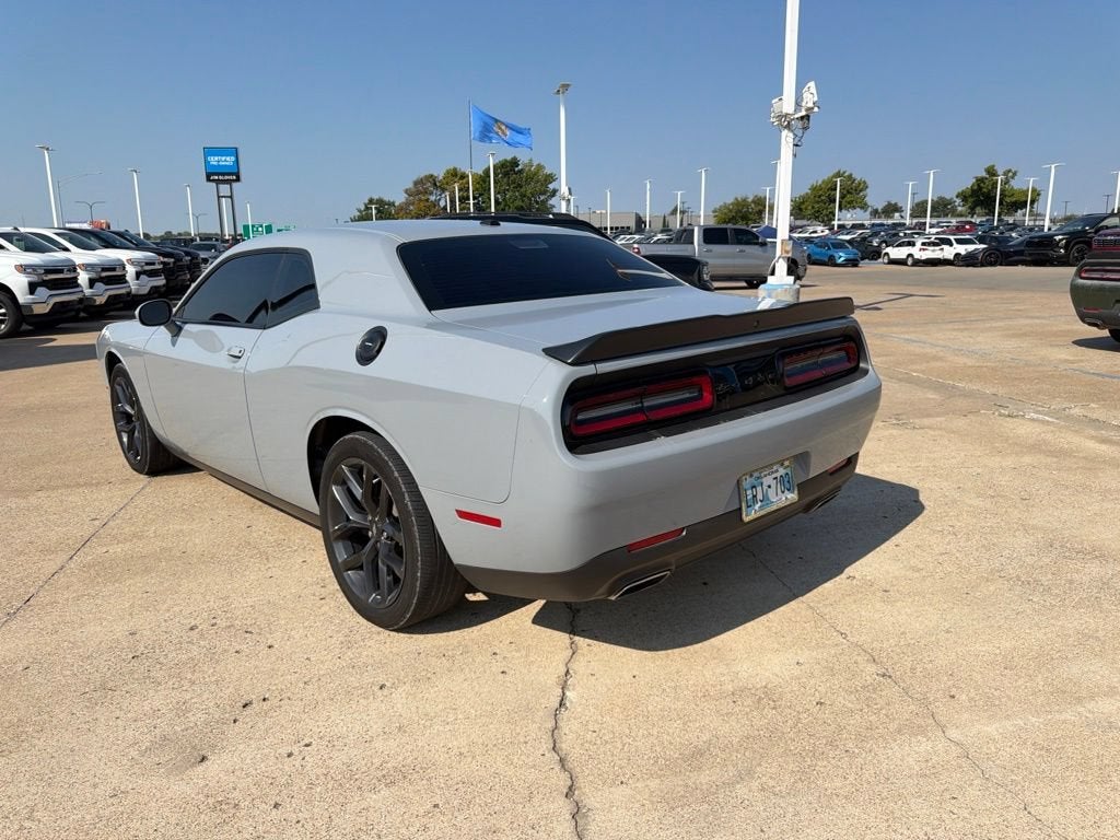 2021 Dodge Challenger SXT