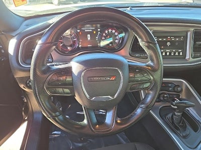 2022 Dodge Challenger SXT