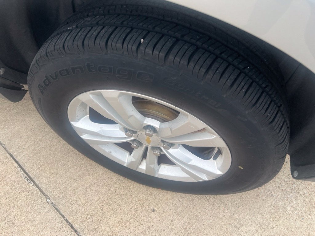 2011 Chevrolet Equinox LT w/1LT