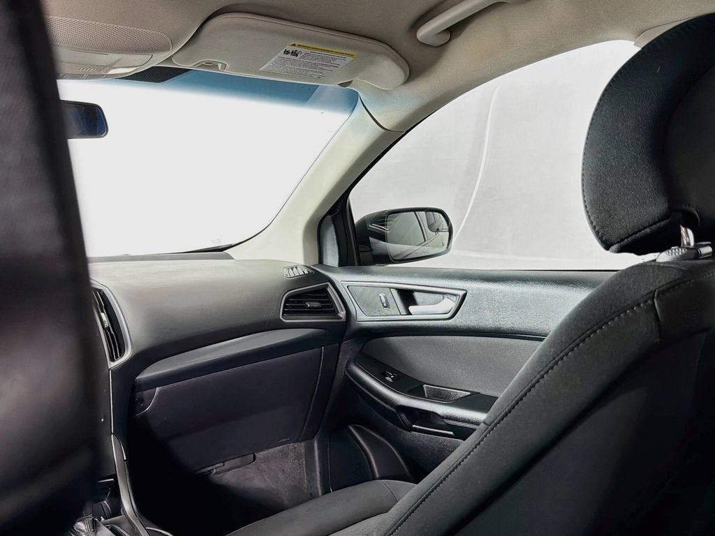 2018 Ford Edge SE