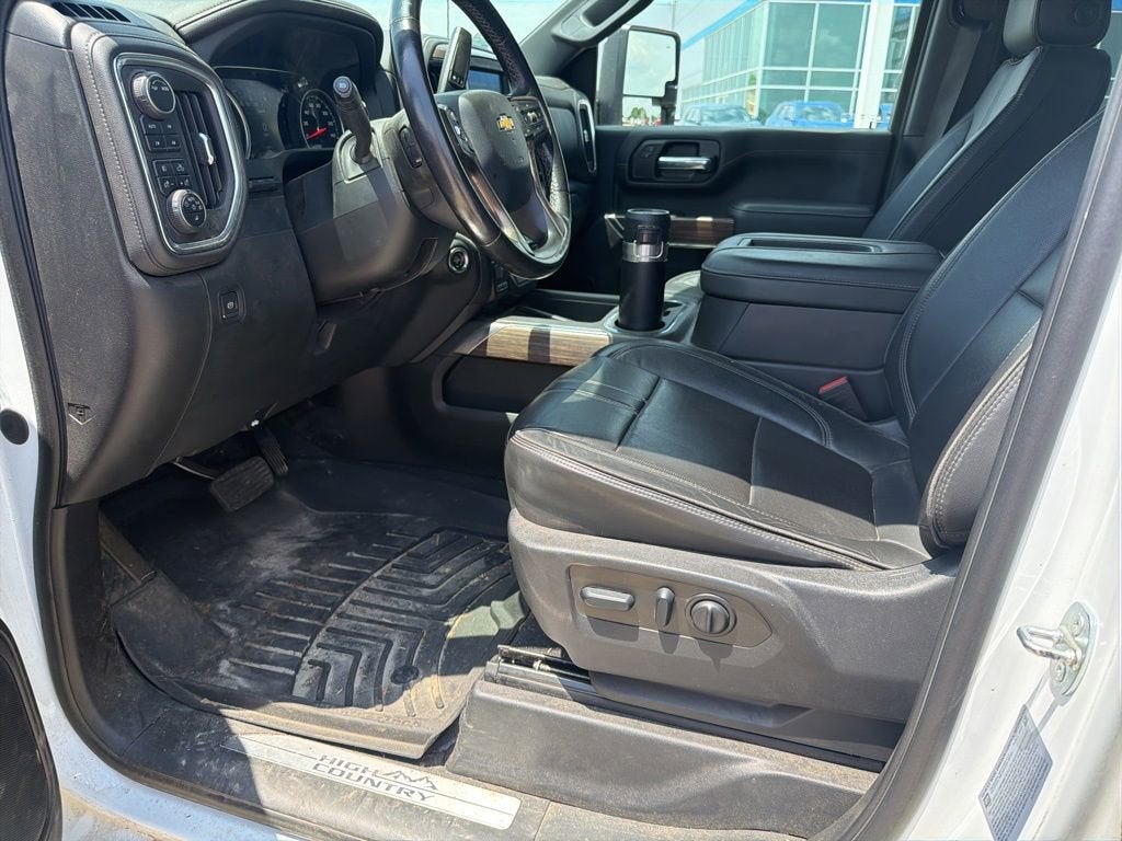 2022 Chevrolet Silverado 2500 HD High Country
