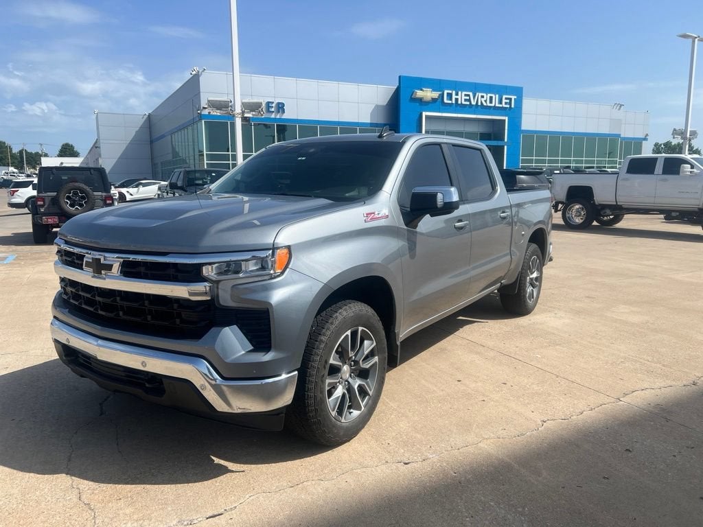 2024 Chevrolet Silverado 1500 LT