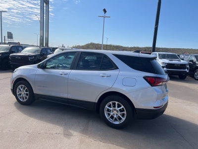 2022 Chevrolet Equinox LS