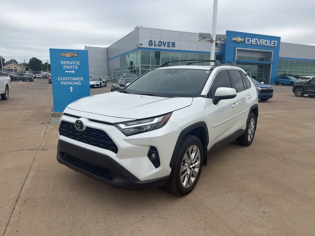 2024 Toyota RAV4 XLE Premium
