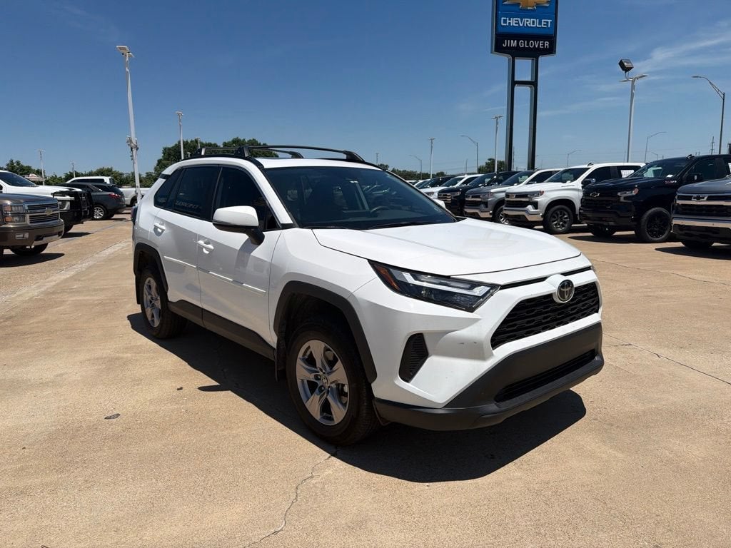 2024 Toyota RAV4 XLE