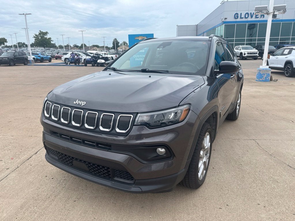 2022 Jeep Compass Latitude Lux