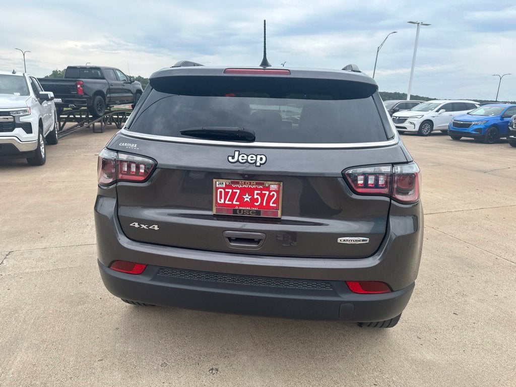 2022 Jeep Compass Latitude Lux
