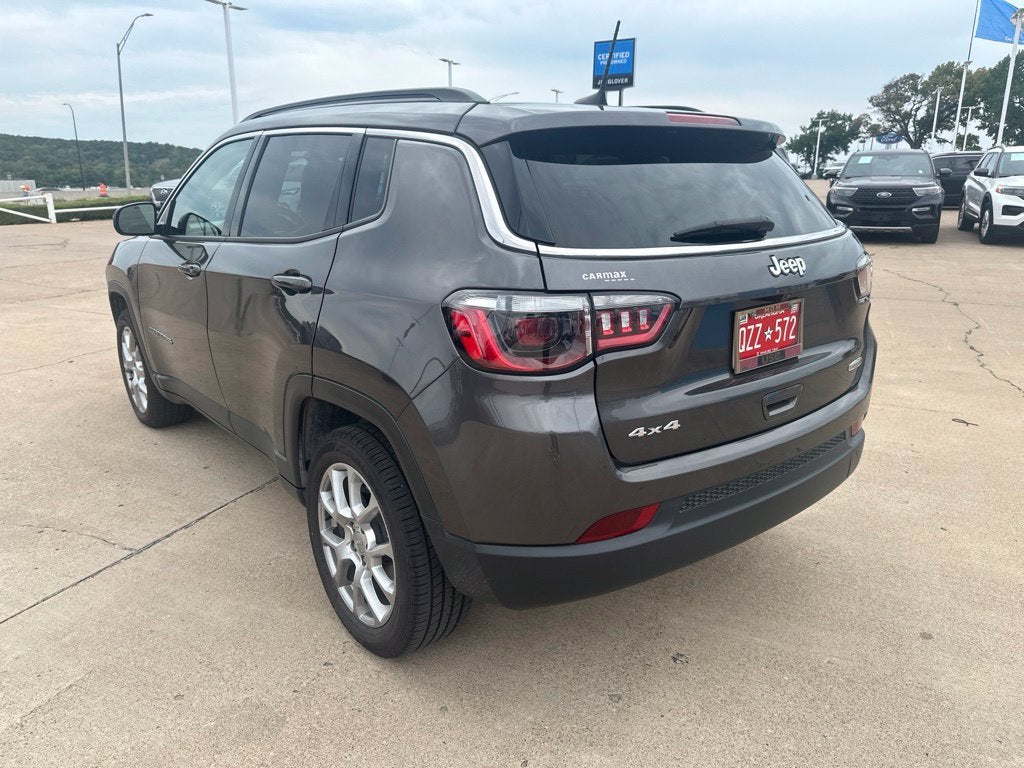 2022 Jeep Compass Latitude Lux