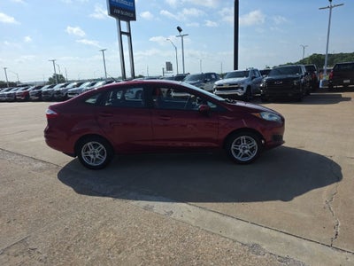 2017 Ford Fiesta SE