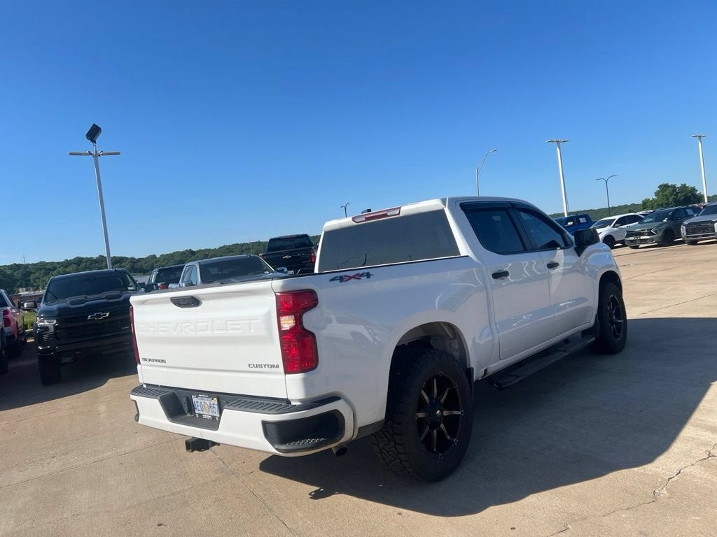 2023 Chevrolet Silverado 1500 Custom