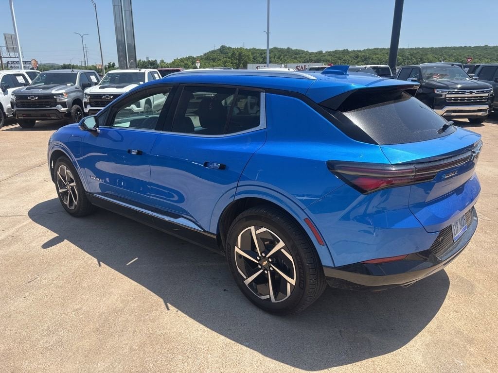 2025 Chevrolet Equinox EV LT