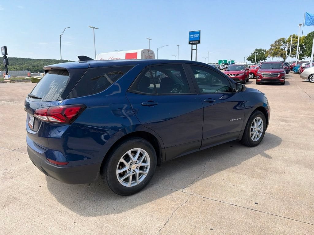 2022 Chevrolet Equinox LS