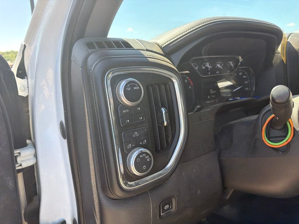 2020 GMC Sierra 1500 SLE