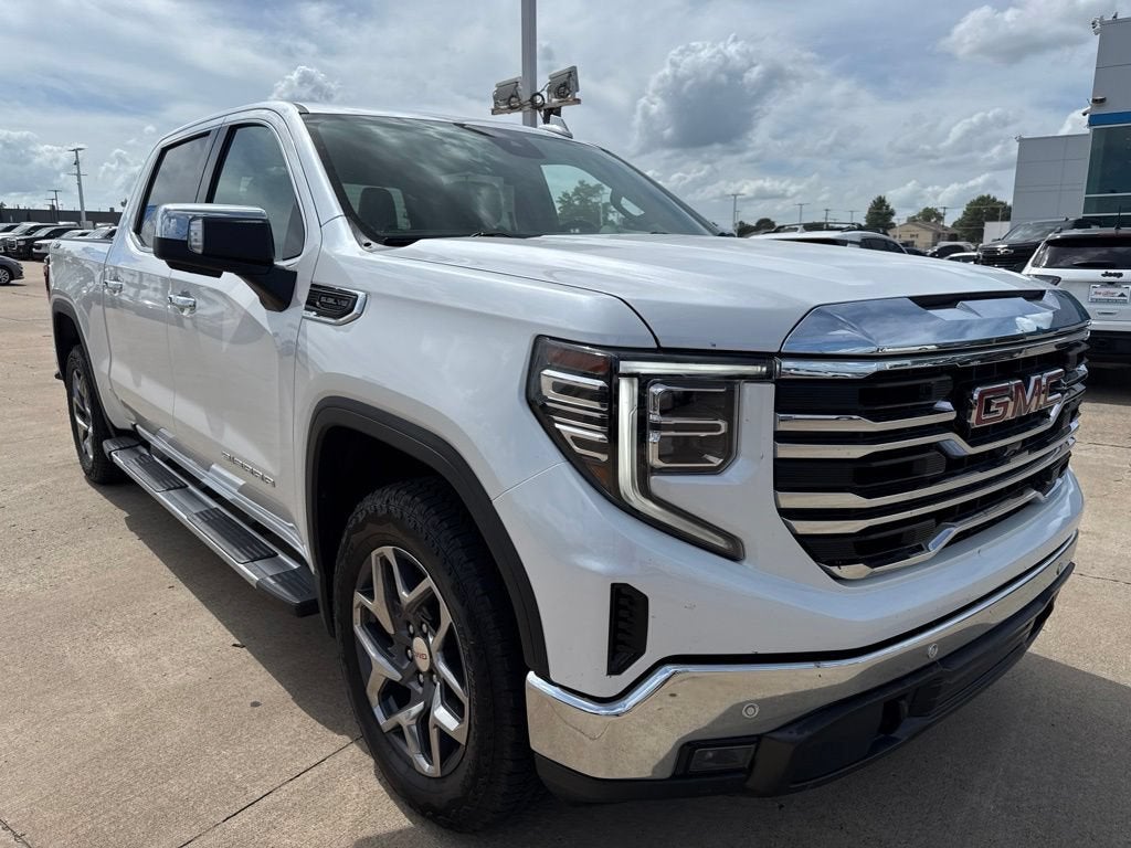 2022 GMC Sierra 1500 SLT