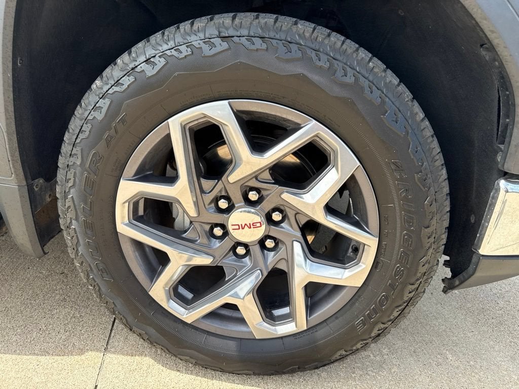 2022 GMC Sierra 1500 SLT