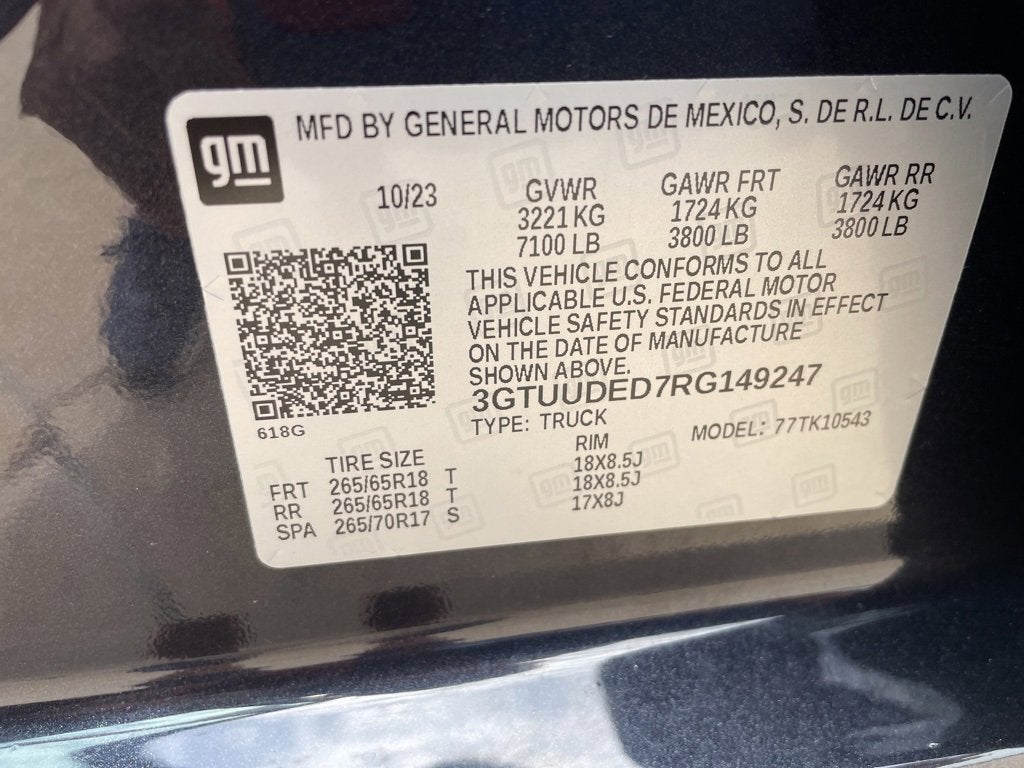 2024 GMC Sierra 1500 SLT