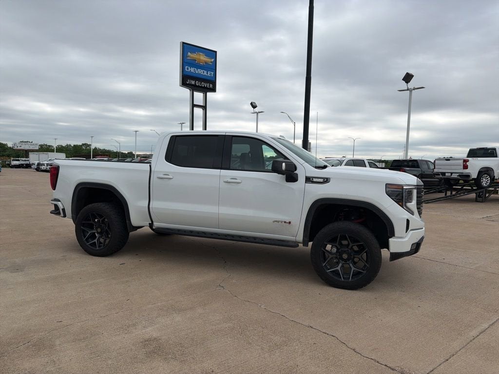 2024 GMC Sierra 1500 AT4