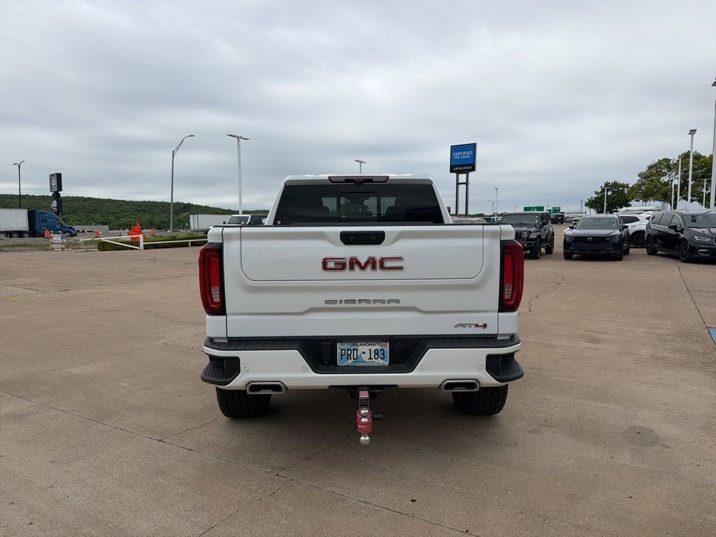 2024 GMC Sierra 1500 AT4