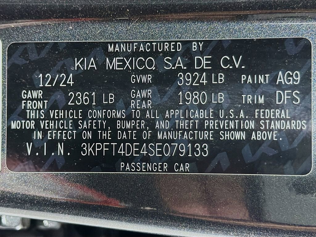 2025 Kia K4 LXS