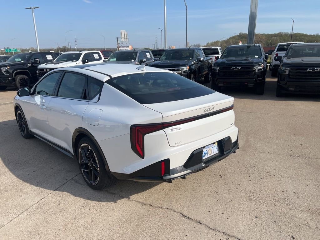 2025 Kia K4 GT-Line