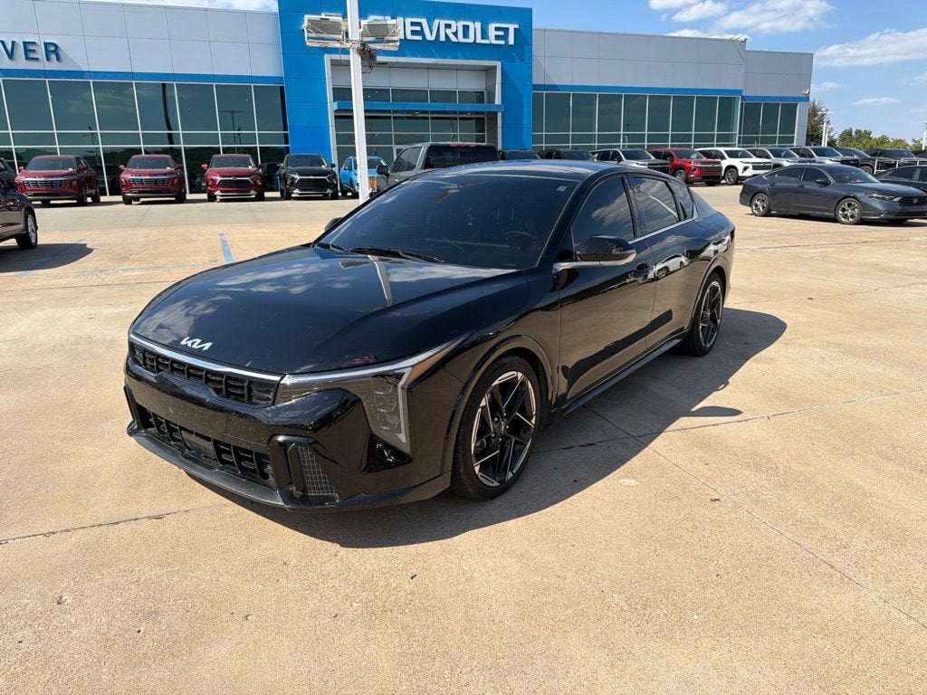 2025 Kia K4 GT-Line