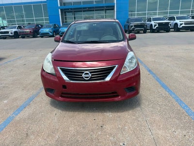 2014 Nissan Versa SV