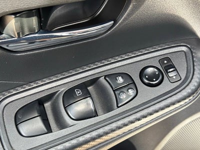 2023 Nissan Versa SV