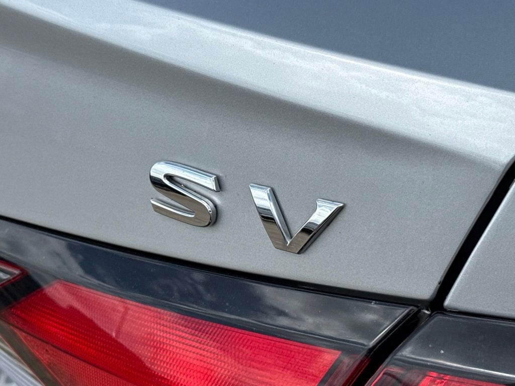 2023 Nissan Versa SV