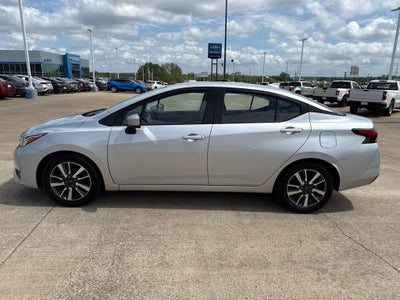 2023 Nissan Versa SV